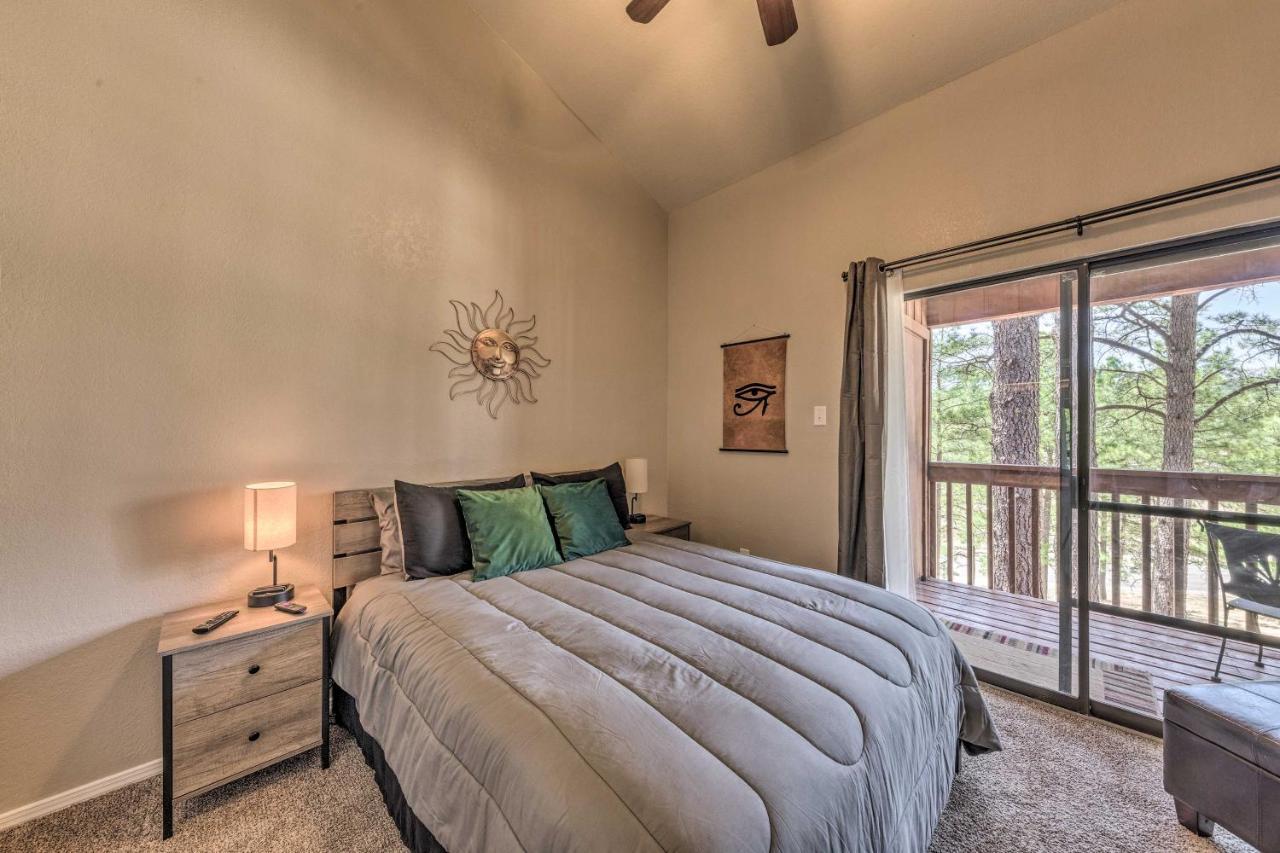 Forested Ruidoso Condo With Deck And Fireplace! Bagian luar foto